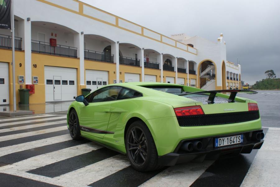  Lamborghini Gallardo LP570-4 Superleggera 2010 года  (фото 45 из 183)